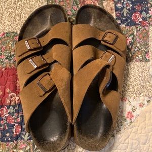 Betula Suede Swing Sandal